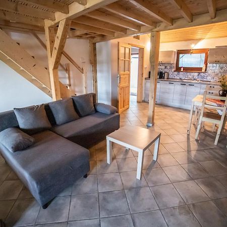 Vinny Sklep Kovarna - Nad Presovnou Rohatec Экстерьер фото